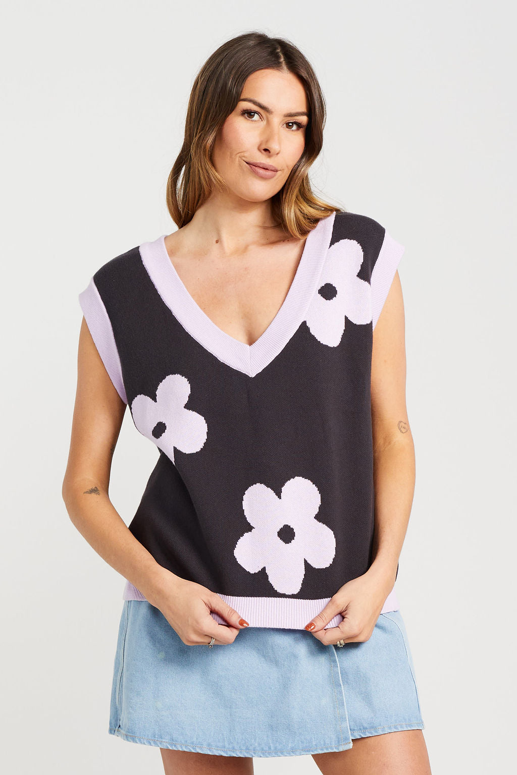 Bloom Vest - Coal Lilac