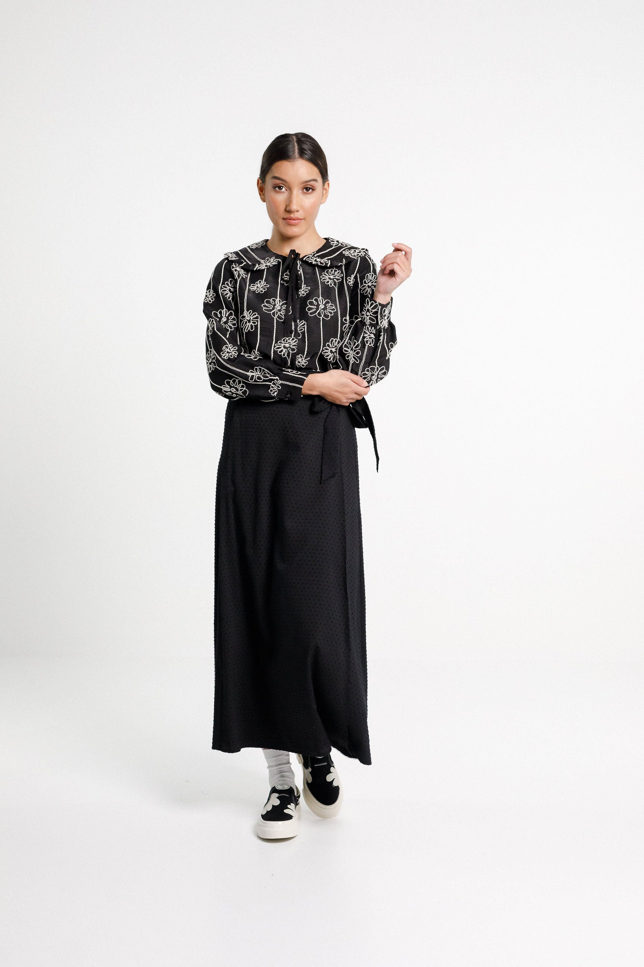 Black midi skirt outlet sale